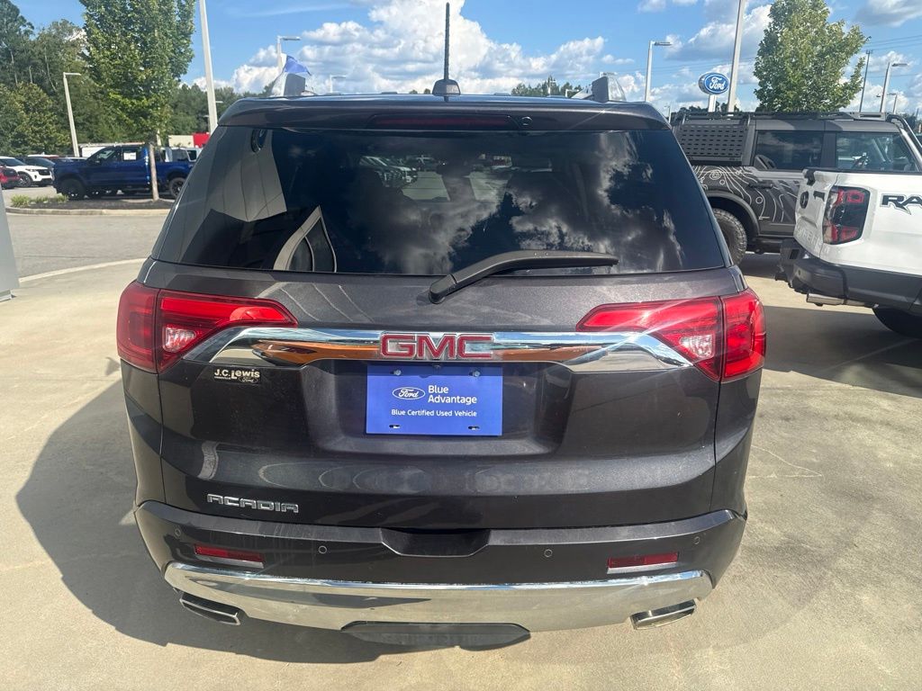 2019 GMC Acadia Denali