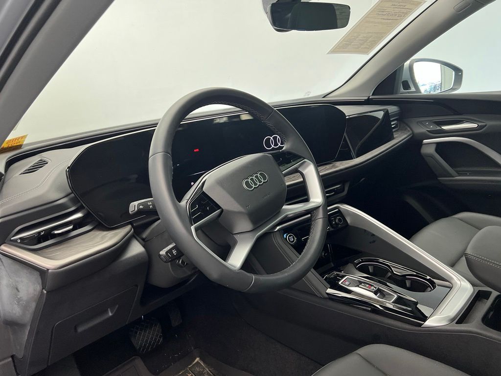 Thumbnail: 2025 Audi Q5 - 20