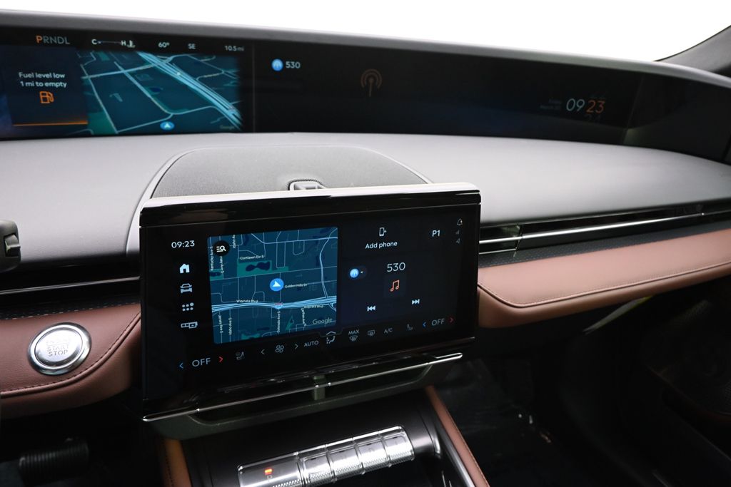 New 2026 White Lincoln Reserve image 26