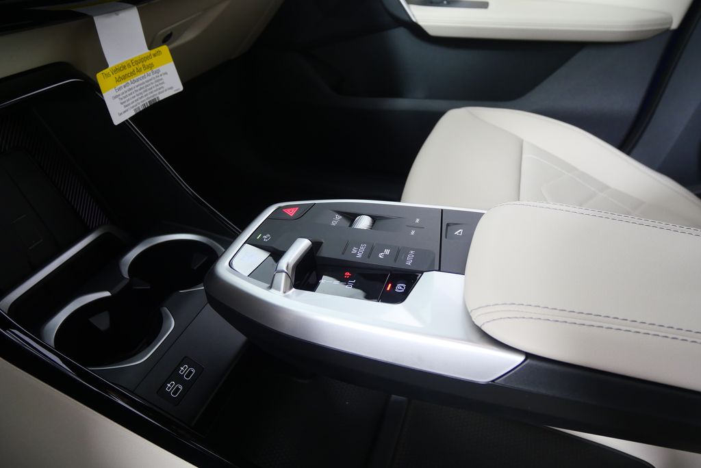 2025 BMW X1 xDrive28i 21