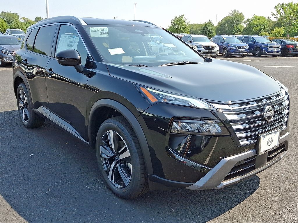 Thumbnail: 2025 Nissan Rogue - 2