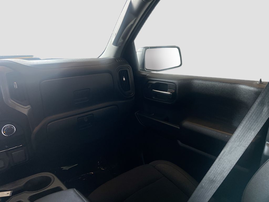 Used 2023 White Chevrolet Custom Trail Boss image 22