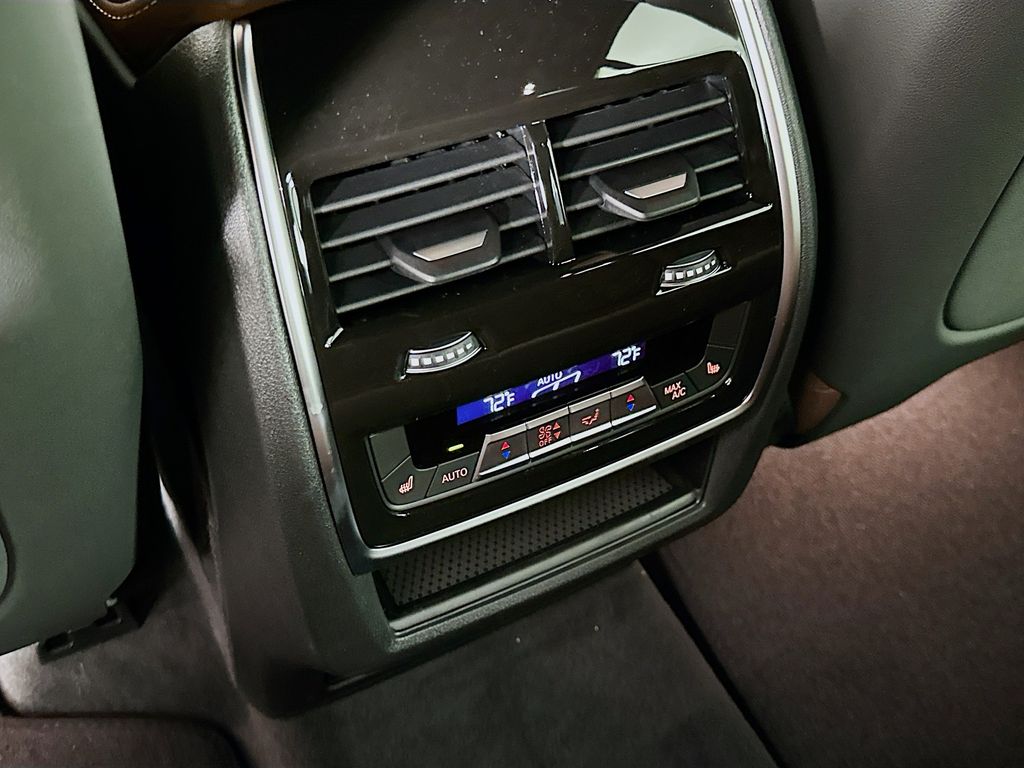2026 BMW X5 sDrive40i 18