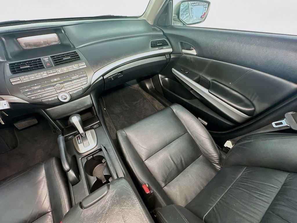 Used 2010 Green Honda EX-L image 11