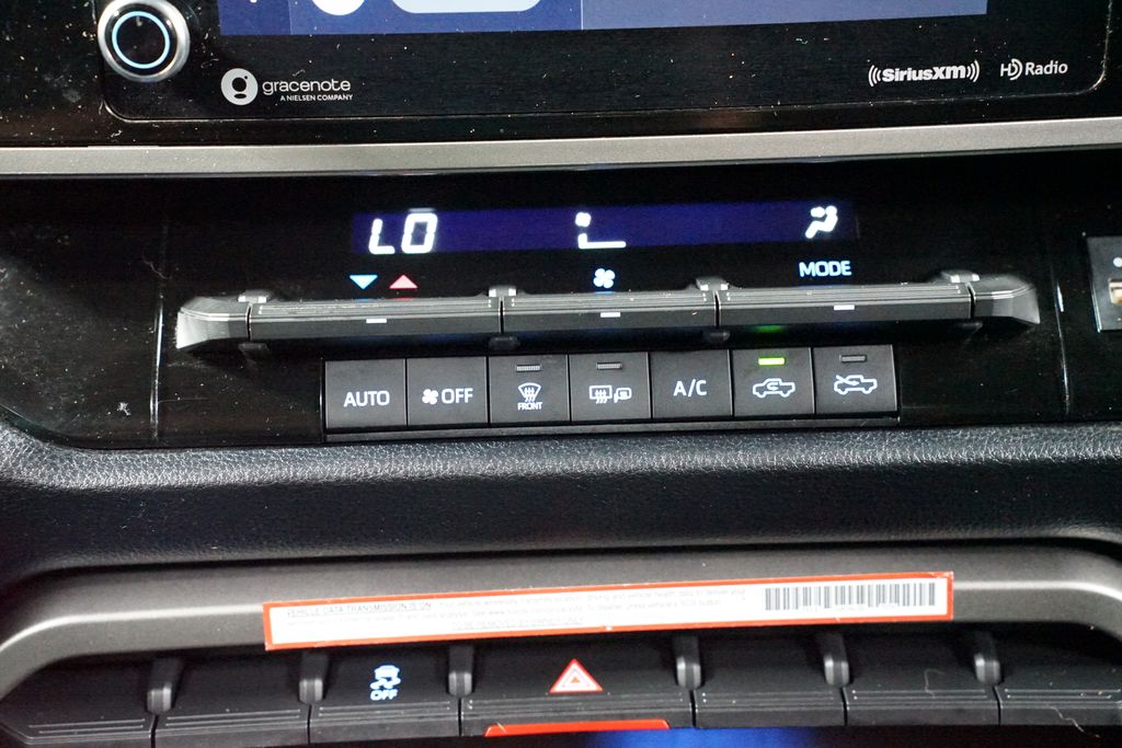 Thumbnail: 2022 Toyota Tundra - 22