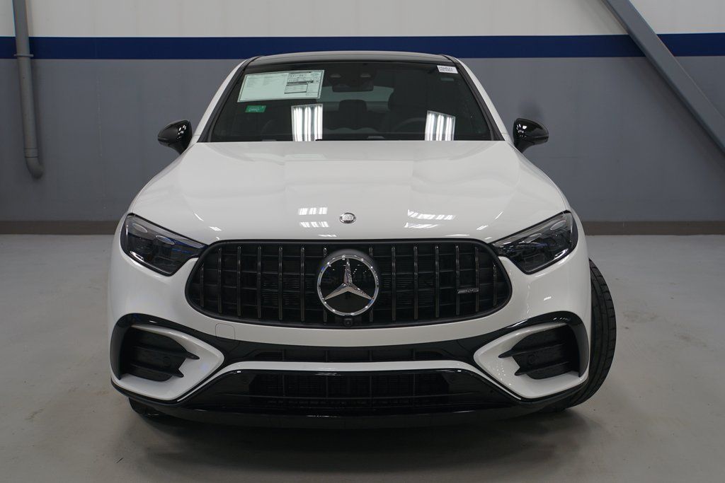 2025 Mercedes Benz GLC AMG 63 S E PERFORMANCE Coupe photo 2