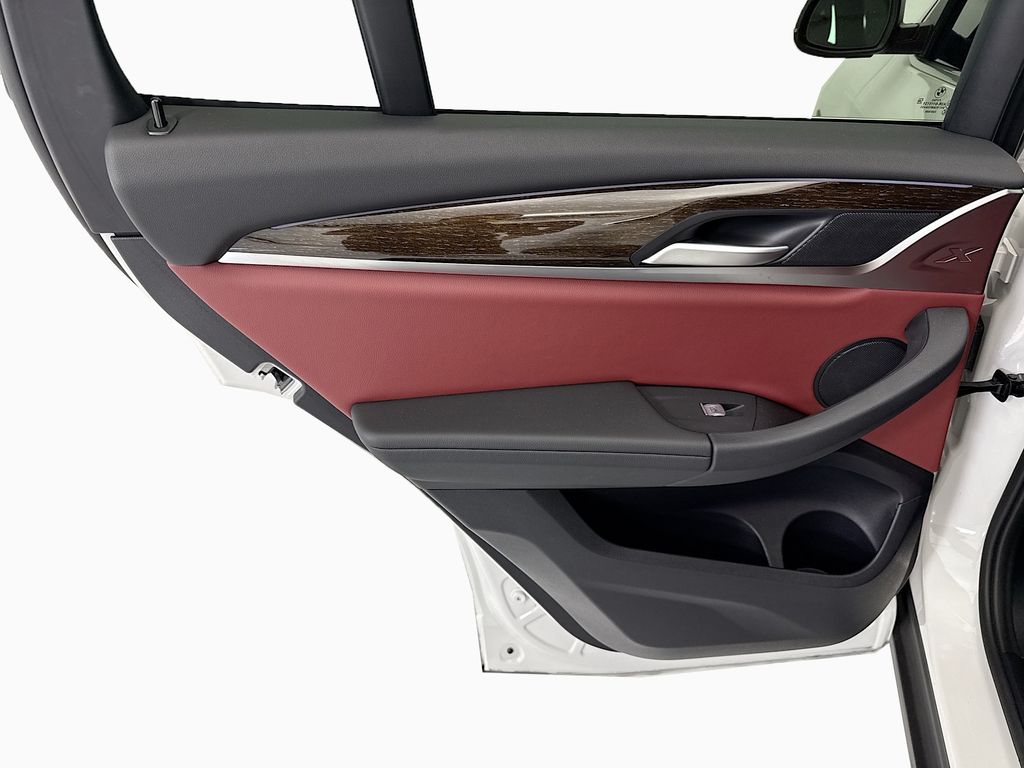 Thumbnail: 2023 BMW X3 - 25