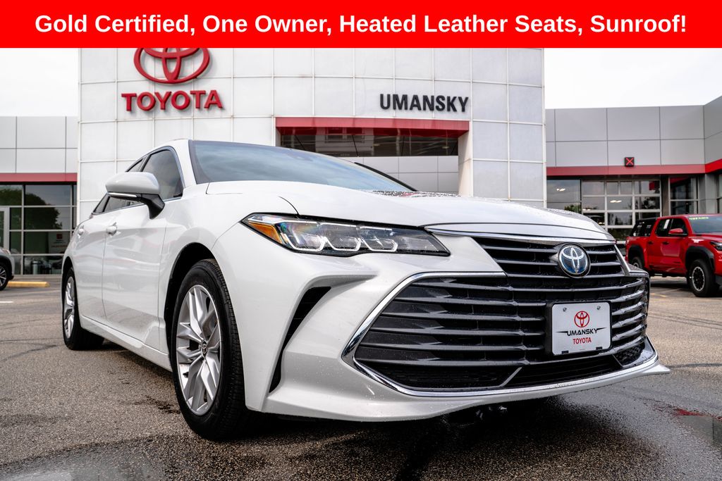 2022 Toyota Avalon Hybrid