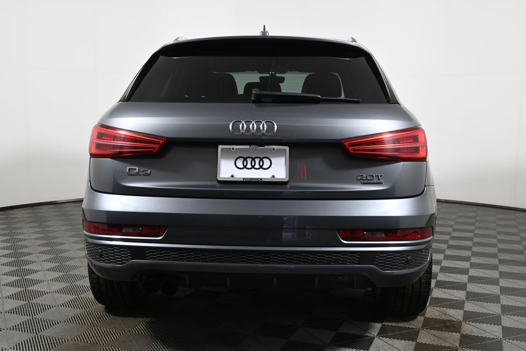 Thumbnail: 2016 Audi Q3 - 6