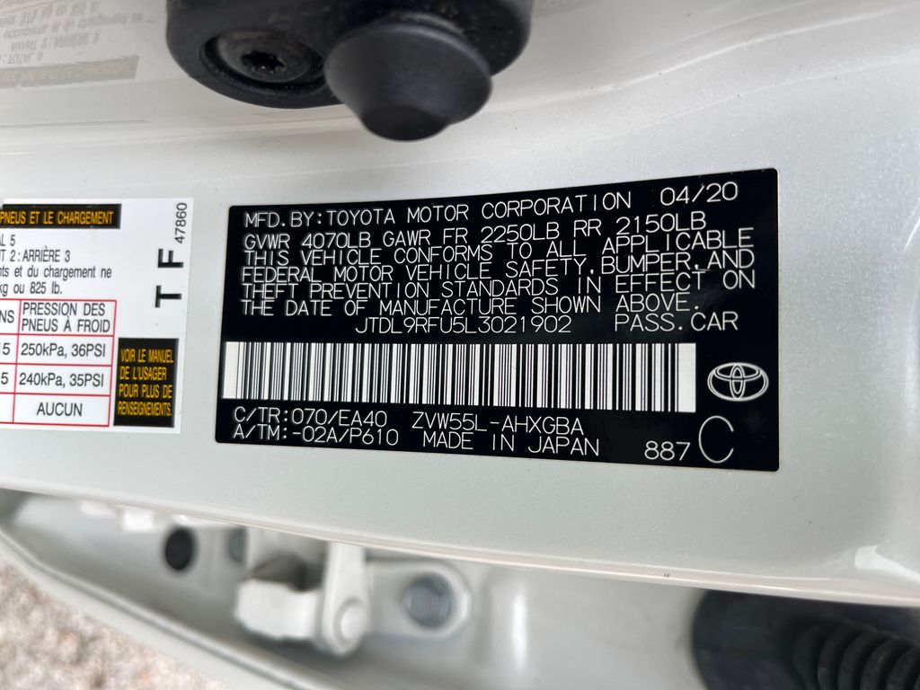 2020 Toyota Prius XLE AWD-e photo
