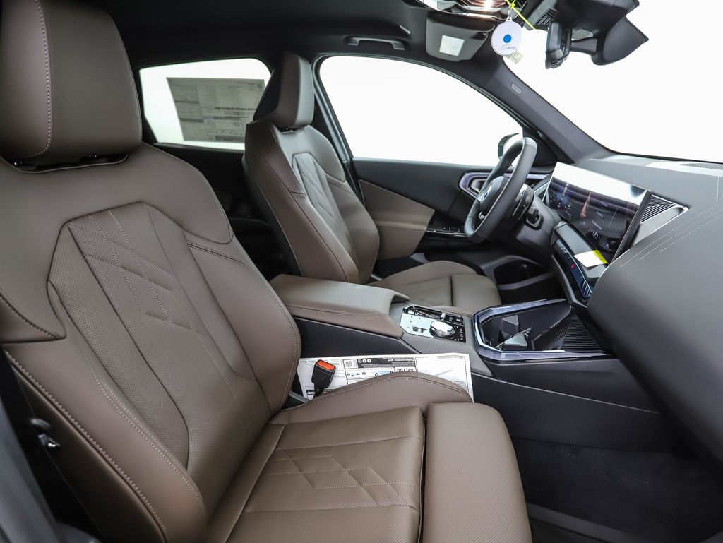 Thumbnail: 2026 BMW X3 - 32