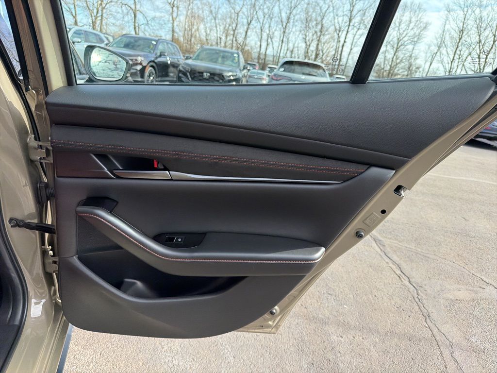 Thumbnail: 2025 Mazda Mazda3 - 24