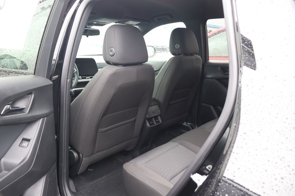 2026 Chevrolet Equinox LT 32
