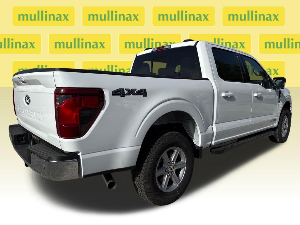 New 2026 White Ford XLT image 15