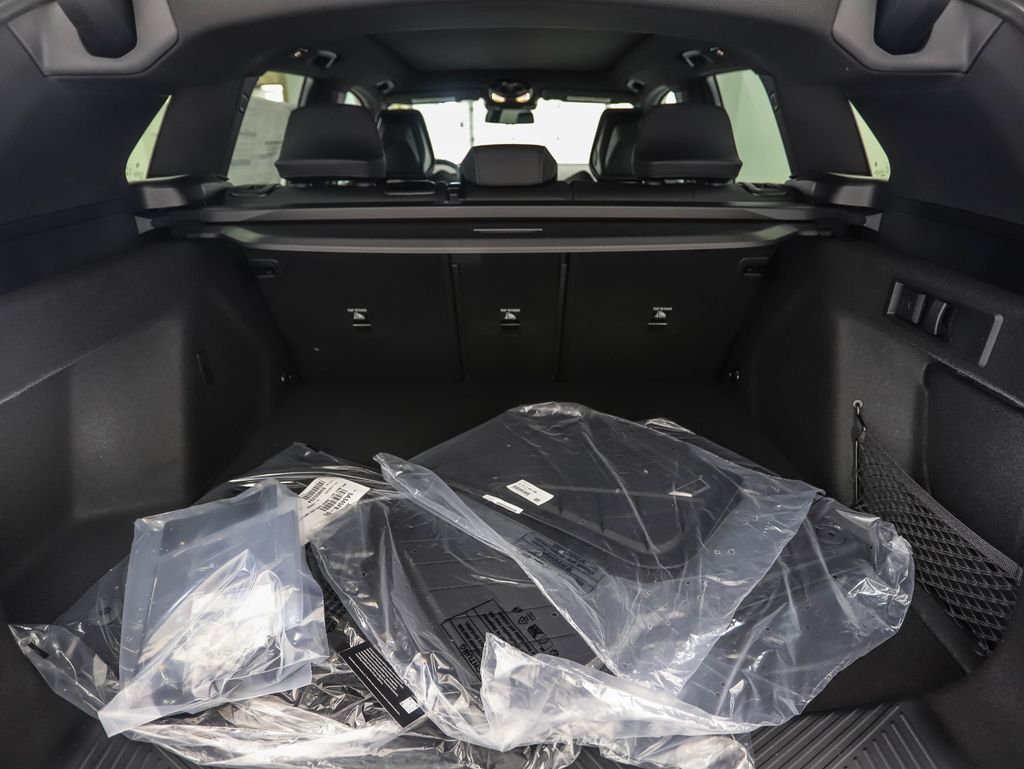 Thumbnail: 2026 BMW X3 - 23