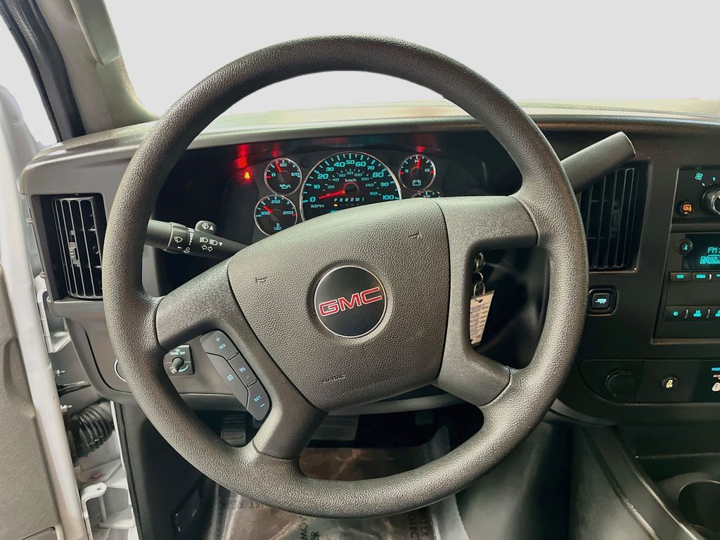 Used 2025 Summit White GMC Work Van image 11