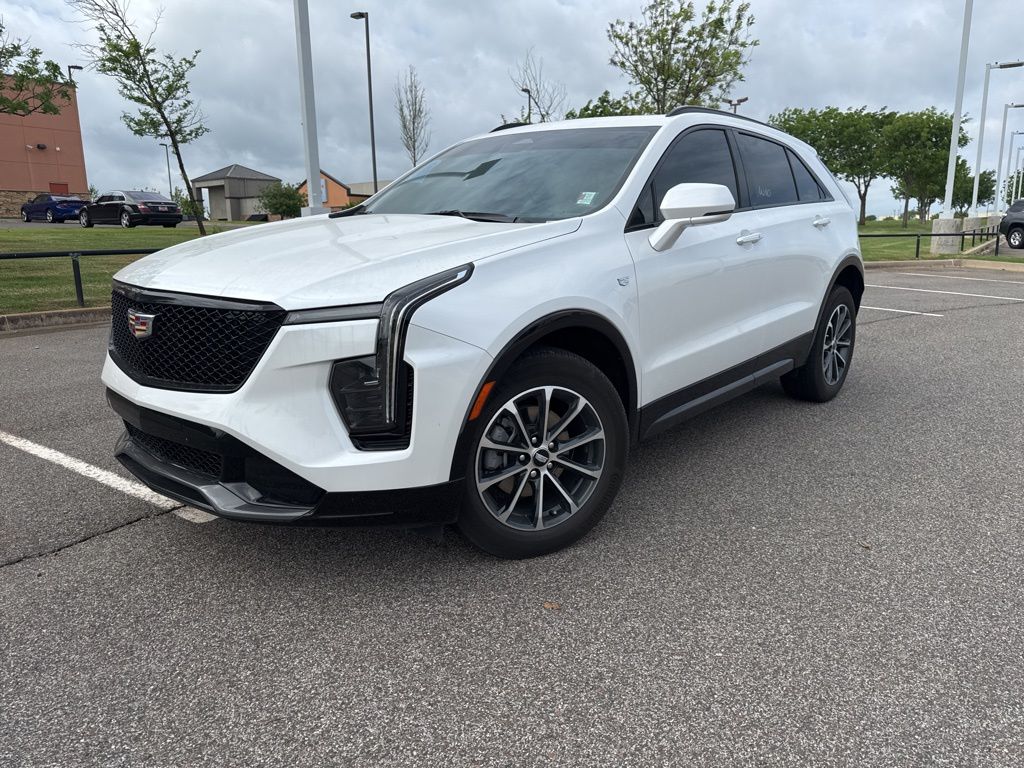 Crystal White Tricoat 2024 Cadillac XT4 Sport FWD SUV / Crossover Front-Wheel Drive 9-Speed Automatic