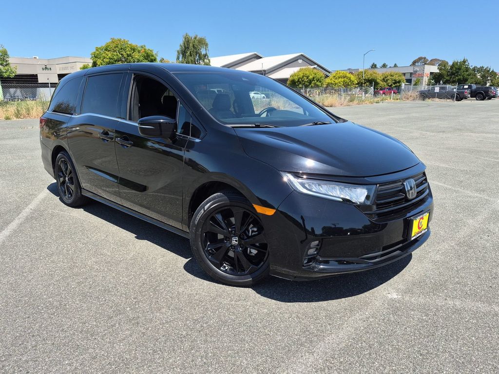 2024 Honda Odyssey Sport FWD
