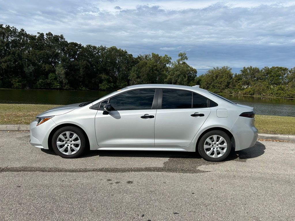 Thumbnail: 2024 Toyota Corolla - 2