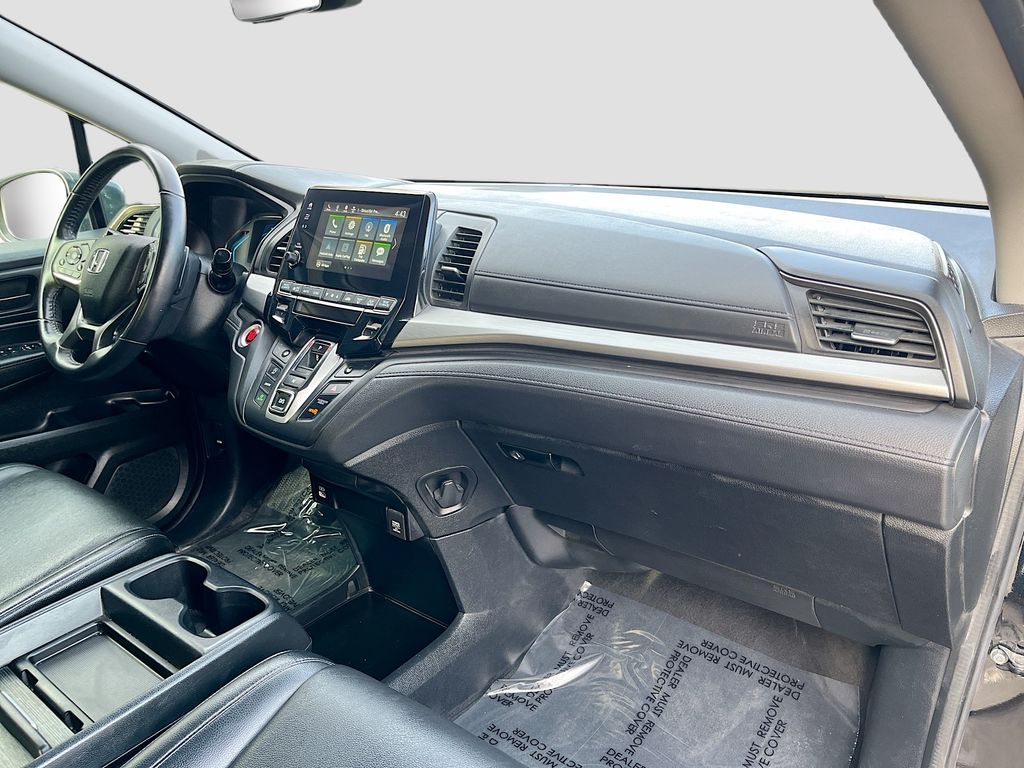 Used 2024 Black Honda EX-L image 30