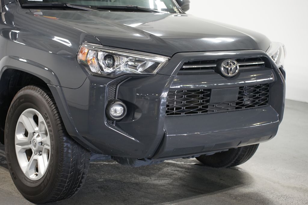 Thumbnail: 2024 Toyota 4Runner - 4