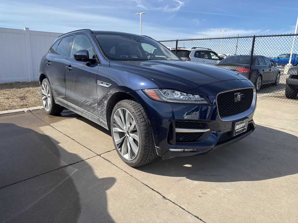 2019 Jaguar F-PACE 30t R-Sport AWD