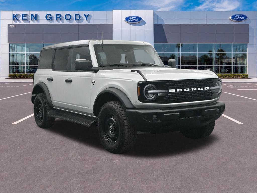 Avalanche 2026 Ford Bronco SUV / Crossover Four-Wheel Drive Automatic