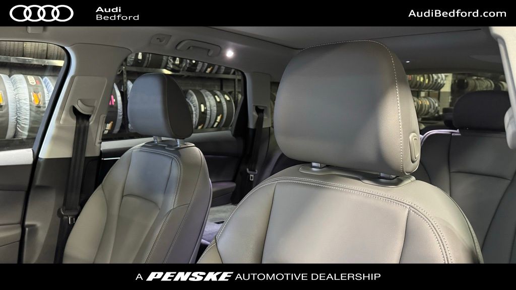 Thumbnail: 2025 Audi Q7 - 9