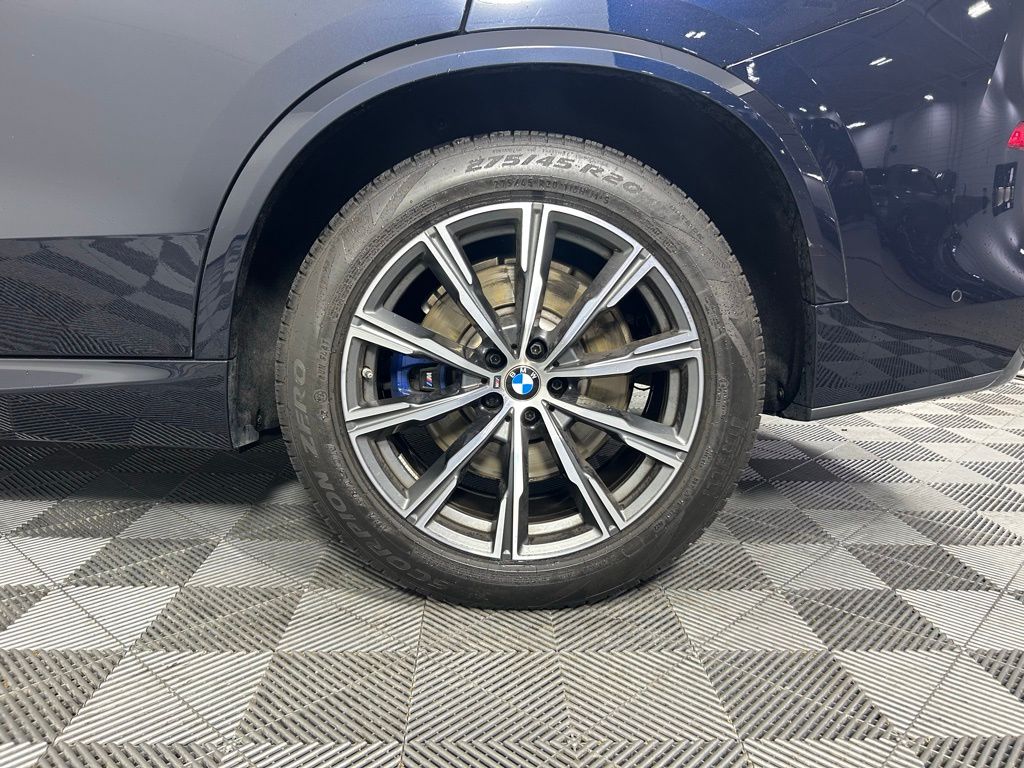 Thumbnail: 2023 BMW X5 - 10
