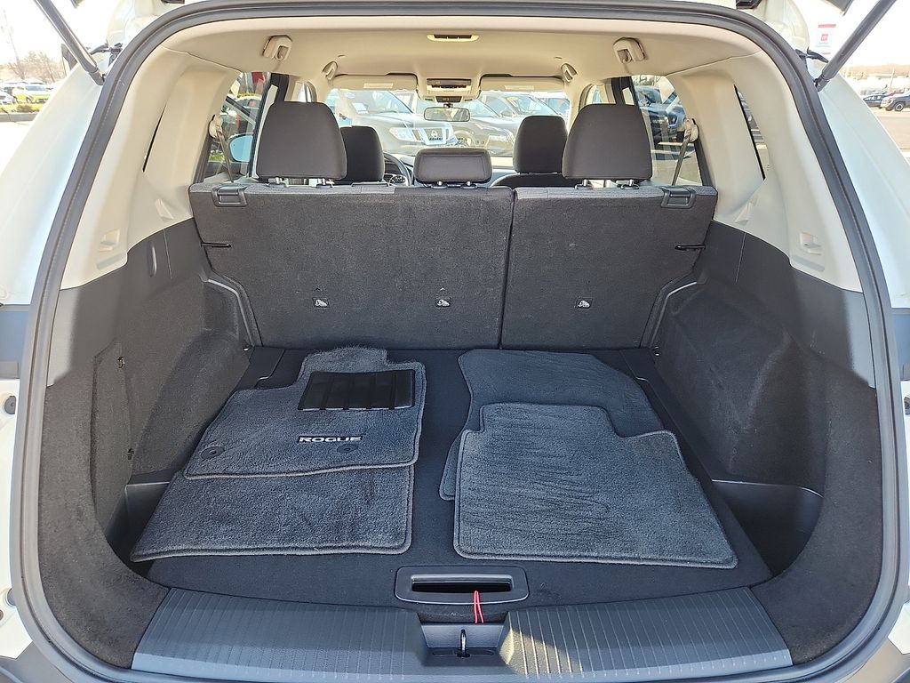 Thumbnail: 2023 Nissan Rogue - 29