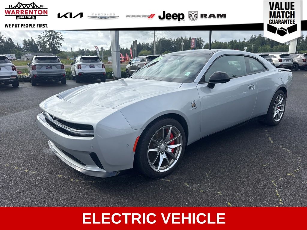  2024 Dodge Charger Daytona Scat Pack AWD   