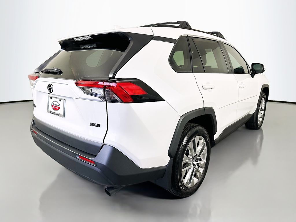 Thumbnail: 2025 Toyota RAV4 - 5