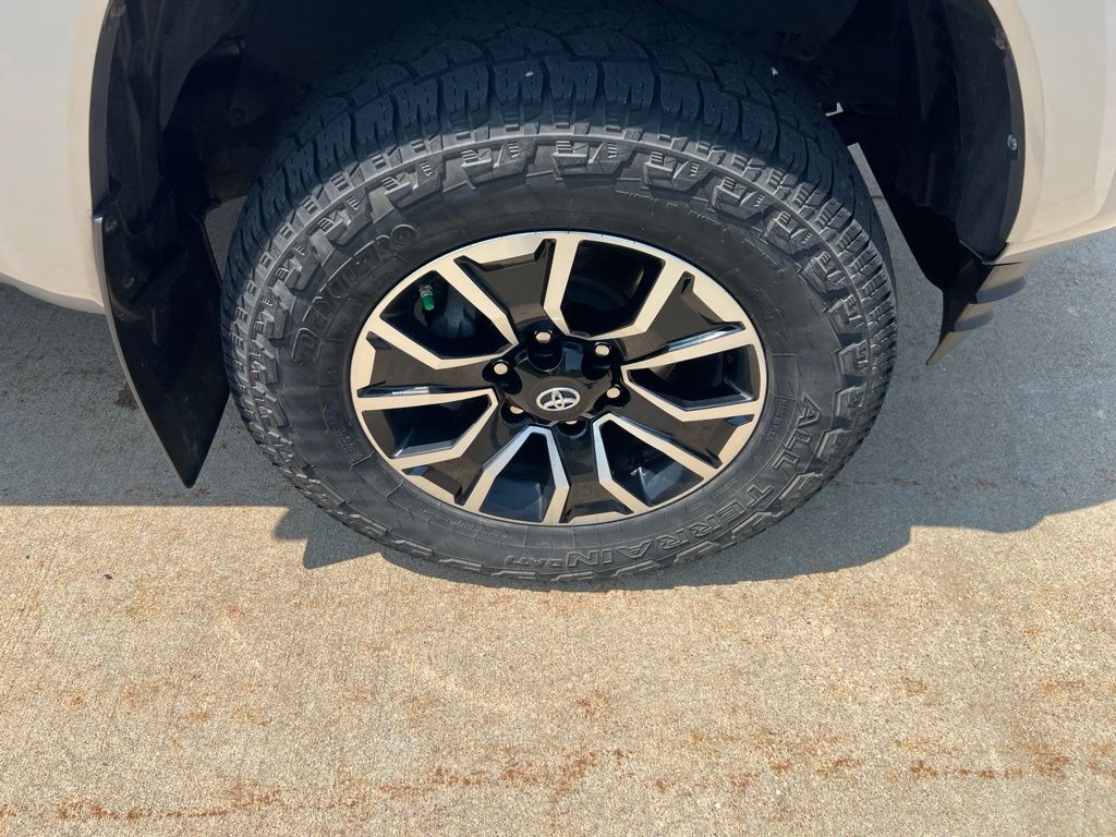 Used 2020 Toyota Tacoma Truck