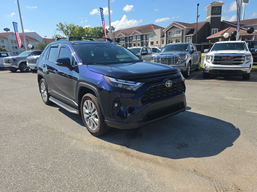 Blueprint 2025 Toyota RAV4 SUV / Crossover Front-Wheel Drive 8-Speed Automatic