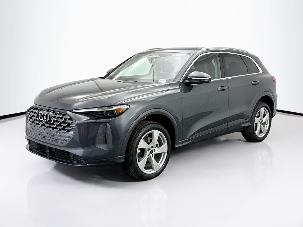 Thumbnail: 2025 Audi Q5 - 1