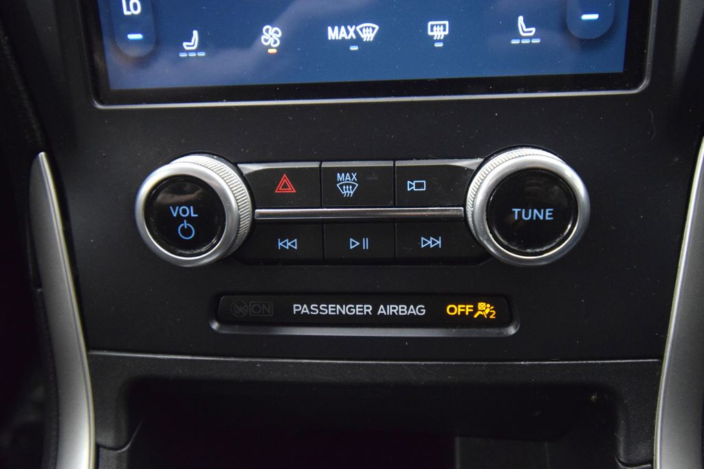 used 2022 Ford Edge car, priced at $24,400