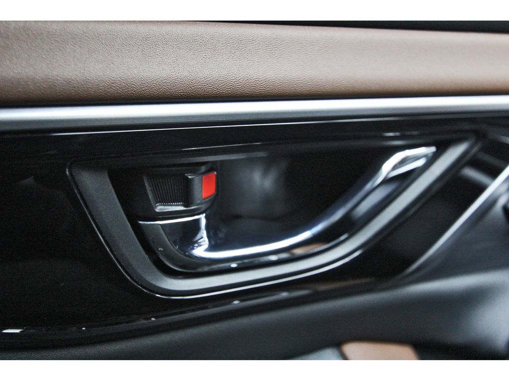 2025 Subaru Outback Touring Black at Community Toyota