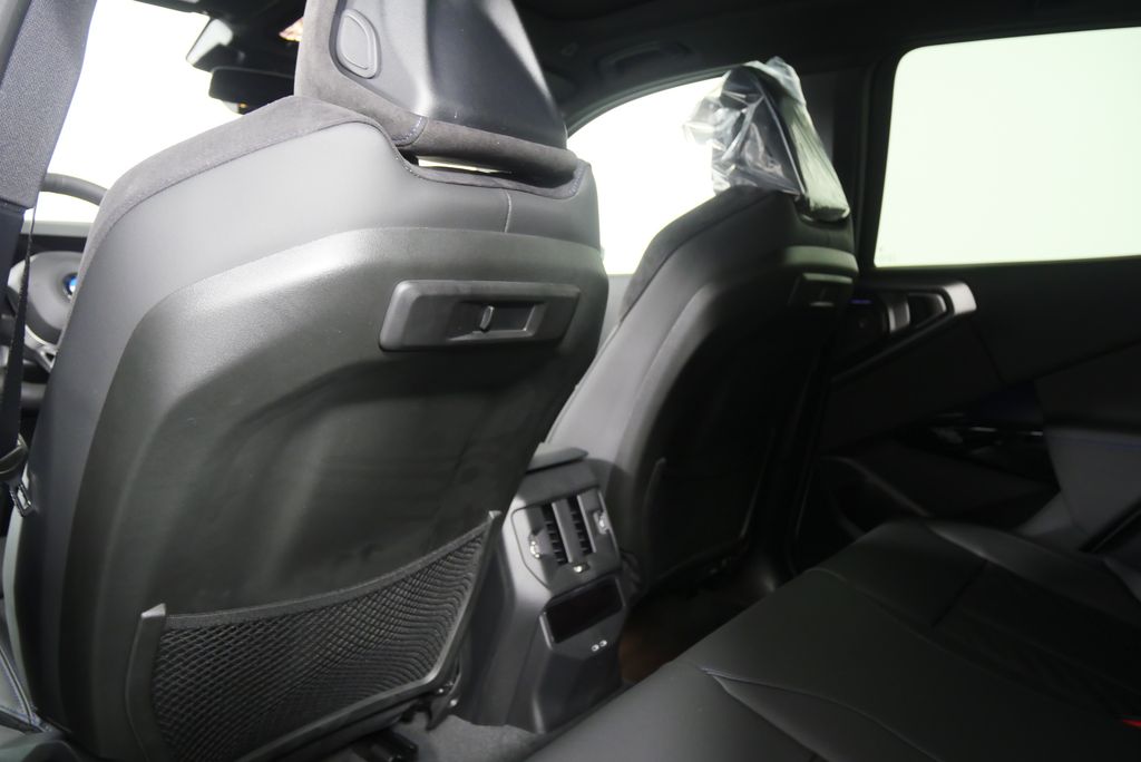 Thumbnail: 2026 BMW X3 - 16