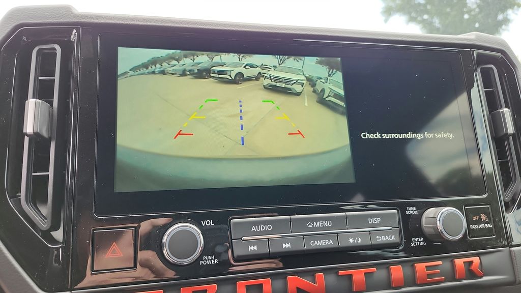 2025 Nissan Frontier