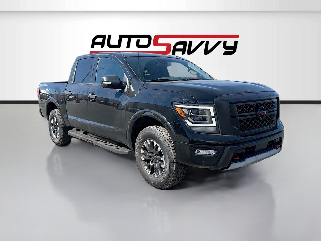 2020 Nissan Titan PRO-4X 4X4 Crew Cab's photo