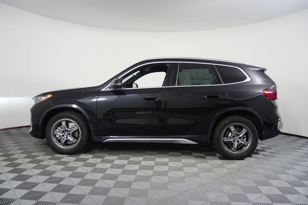 Thumbnail: 2025 BMW X1 - 6