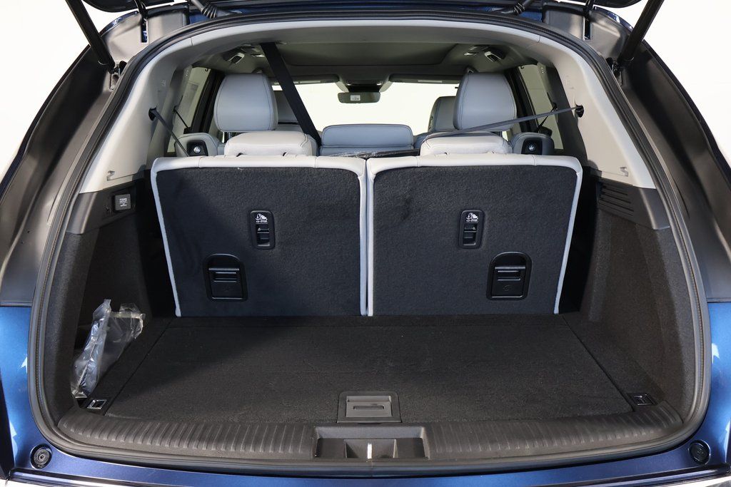 Thumbnail: 2026 Acura MDX - 8