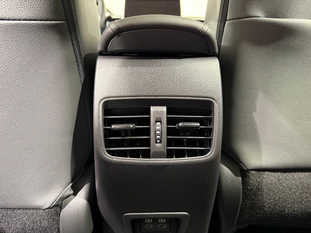 Thumbnail: 2026 Toyota Corolla Cross - 22