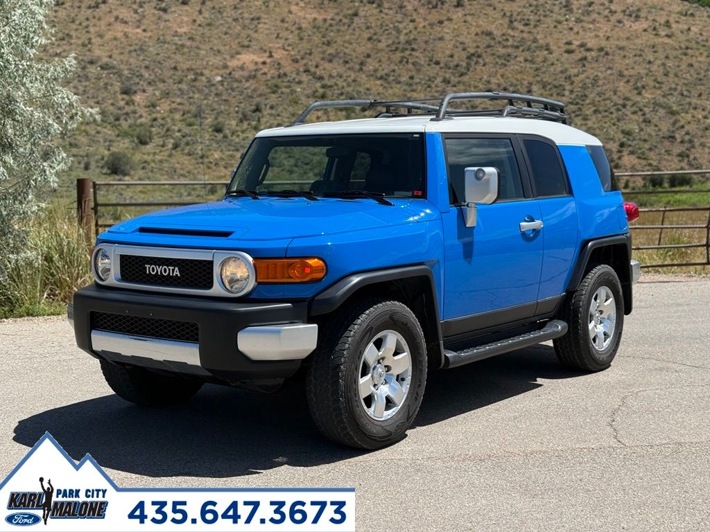 2007 Toyota FJ Cruiser SUV / Crossover Four-Wheel Drive 5-Speed Automatic