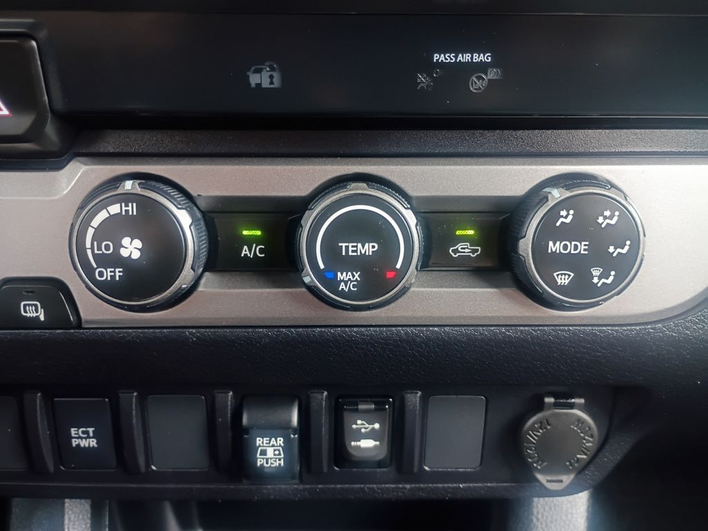 Used Car 2019 Toyota Tacoma  Sr5 For Sale Under $30,000 In Austin, Texas