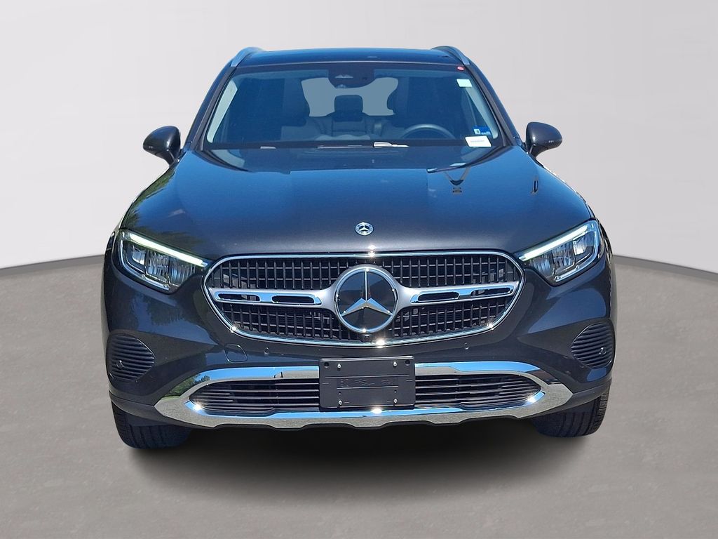 Thumbnail: 2026 Mercedes-Benz GLC - 2