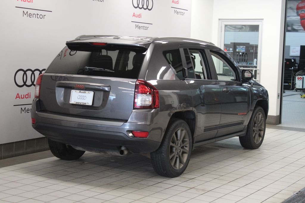 Thumbnail: 2016 Jeep Compass - 6