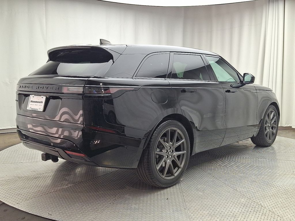 Thumbnail: 2025 Land Rover Range Rover Velar - 4