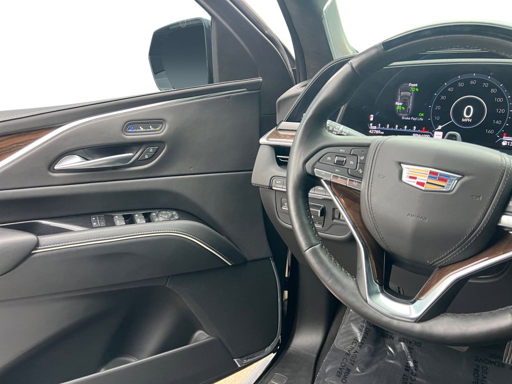 2023 Cadillac Escalade Sport Platinum 12