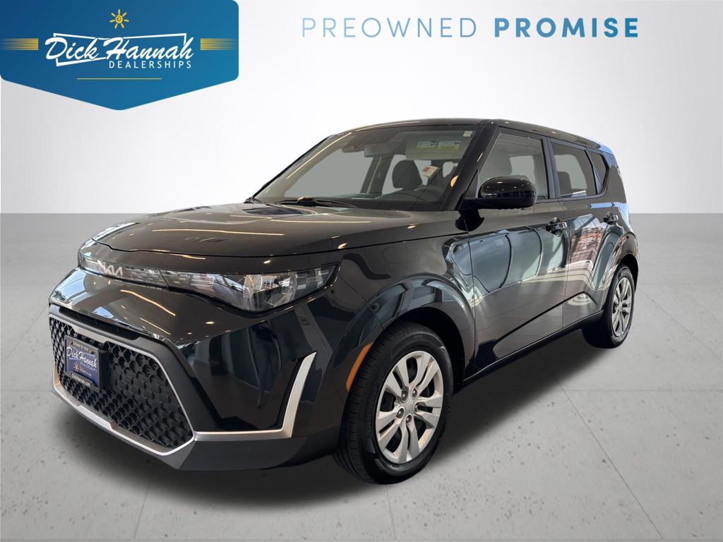 Fusion Black 2023 Kia Soul SUV / Crossover Front-Wheel Drive Continuously Variable Transmission